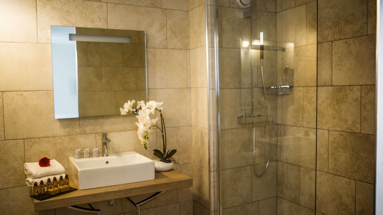 Photo of Bedroom in Nimes City Centre
