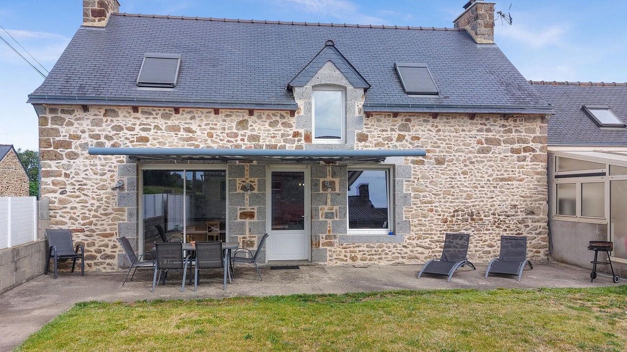 Photo of Patio Balcony in La Meaugon
