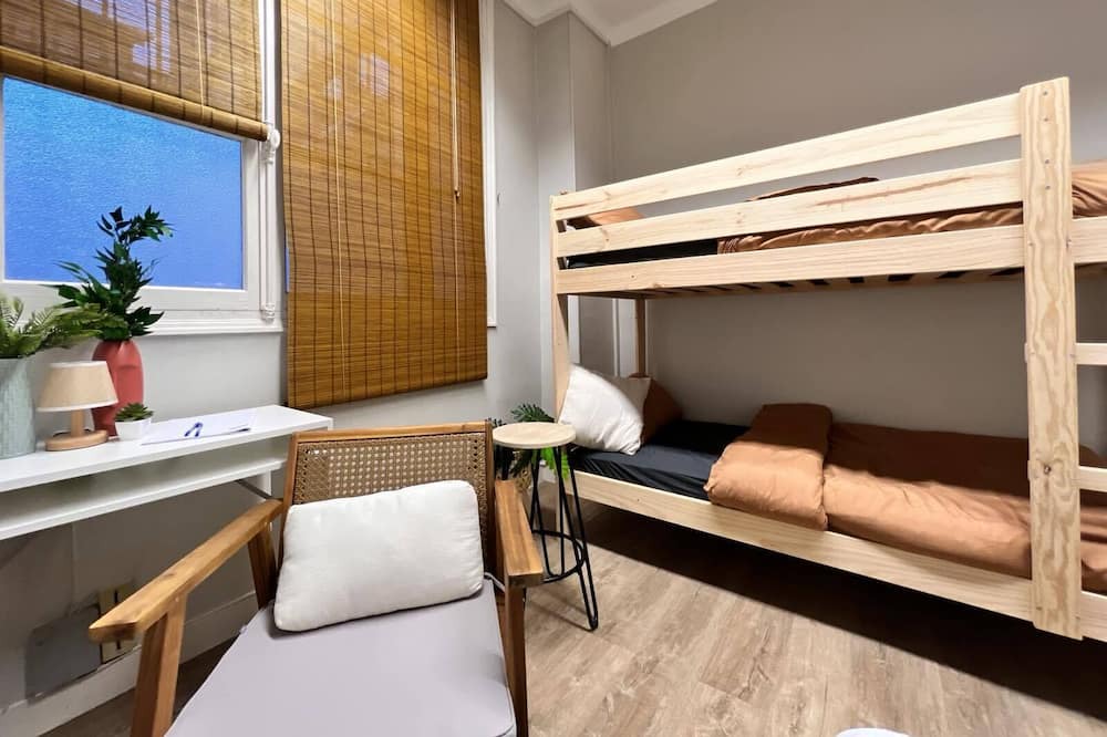 Photo of Bedroom in Chalons-en-Champagne