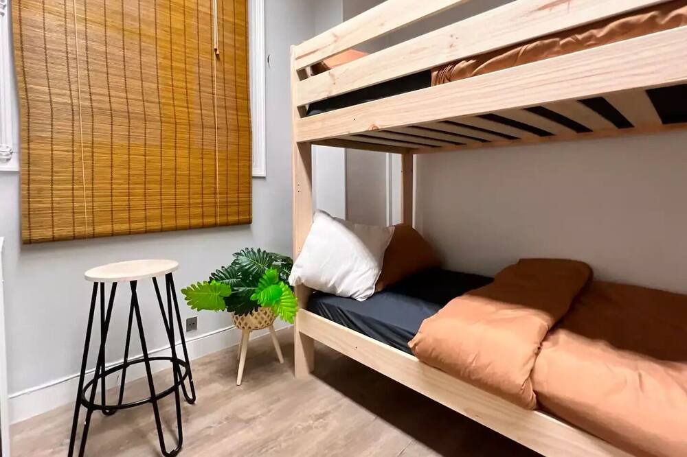 Photo of Bedroom in Chalons-en-Champagne