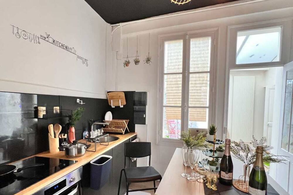 Photo of Kitchen in Chalons-en-Champagne