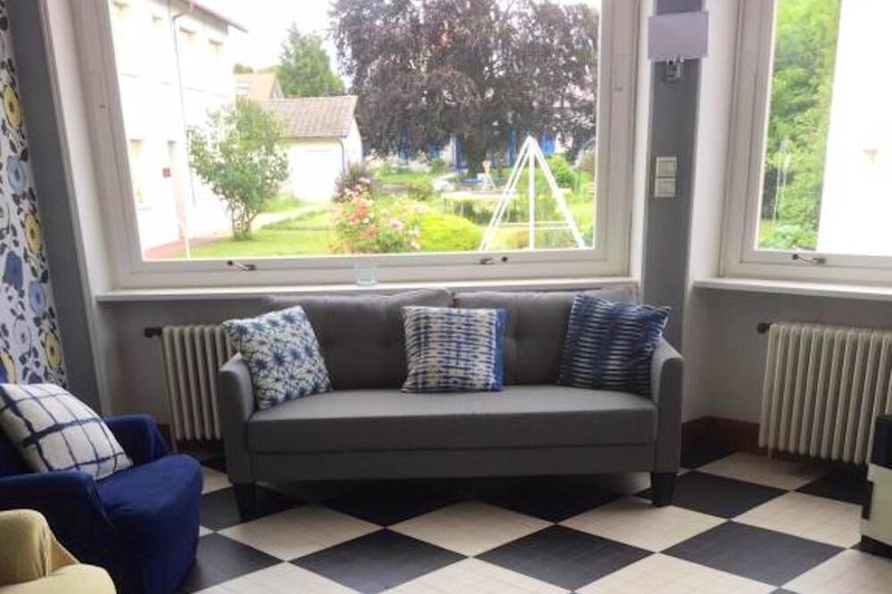 Photo of Livingroom in Fresnes-en-Woevre