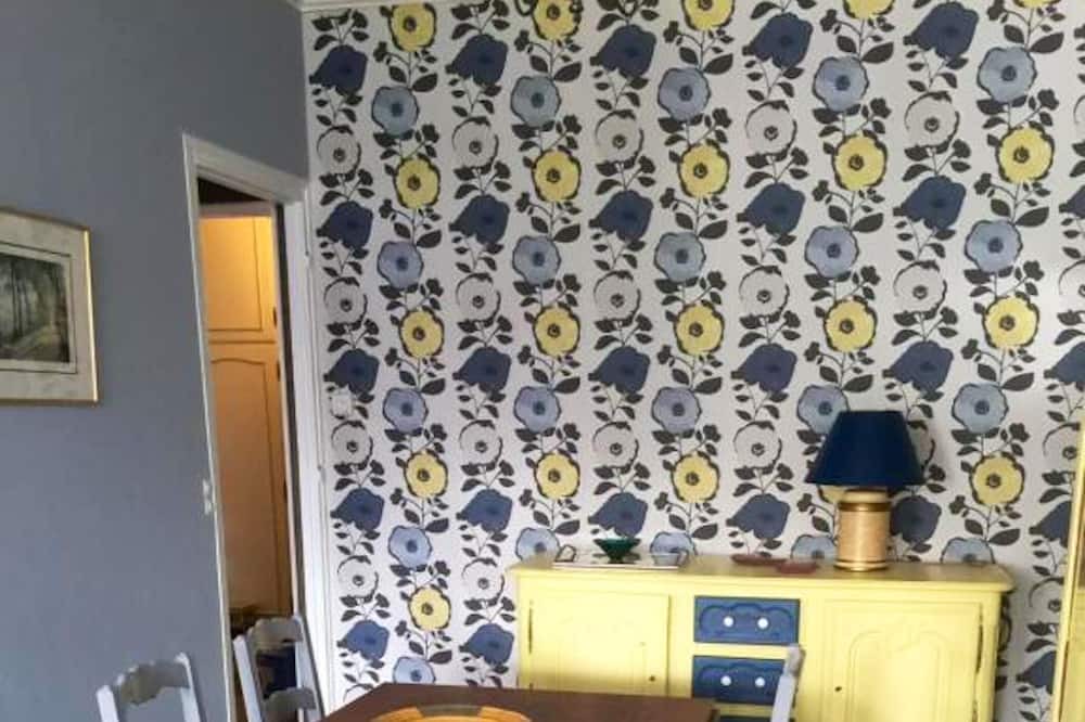 Photo of Livingroom in Fresnes-en-Woevre