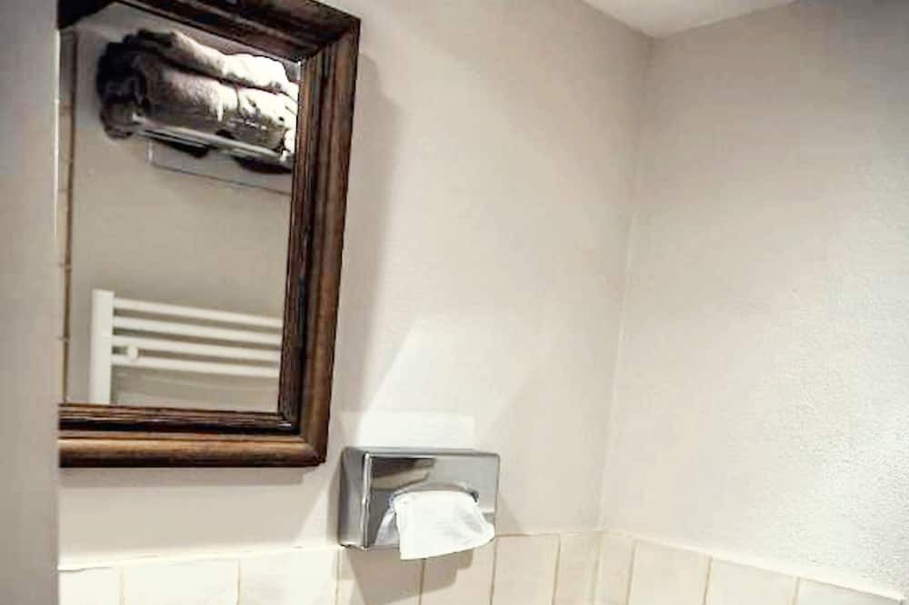 Photo of Bathroom in Cons-la-Grandville