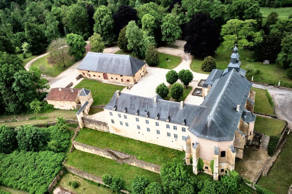 Photo of Outdoor in Cons-la-Grandville