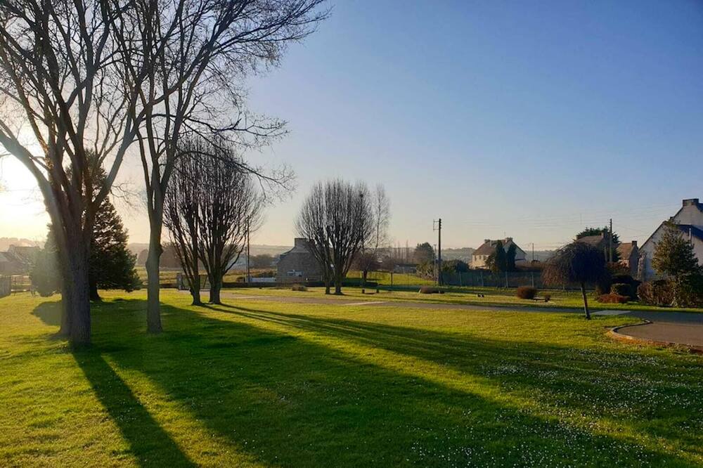 Photo of Outdoor in Hillion