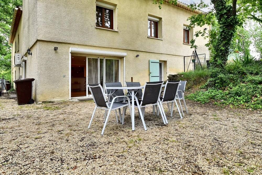 Photo of Outdoor in Belvezet