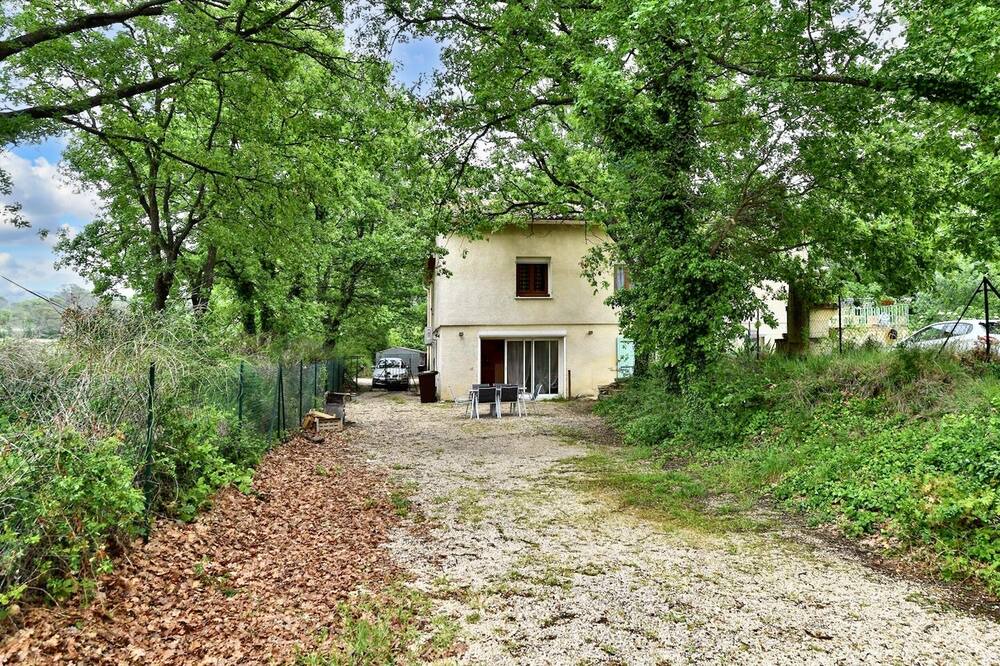 Photo of Outdoor in Belvezet