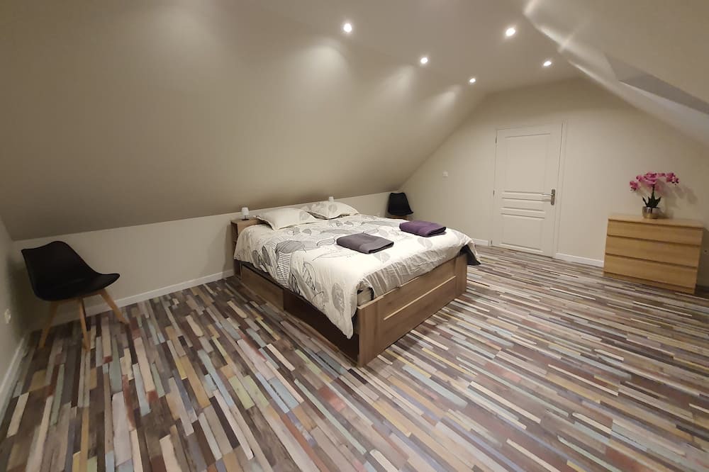Photo of Bedroom in Henanbihen
