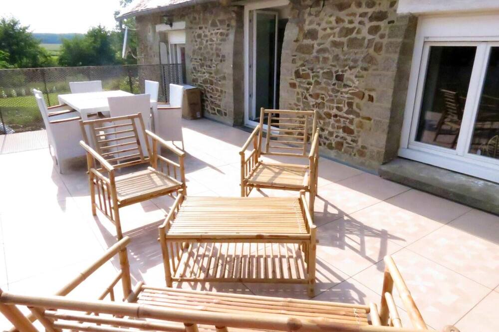 Photo of Outdoor in Roz-Landrieux