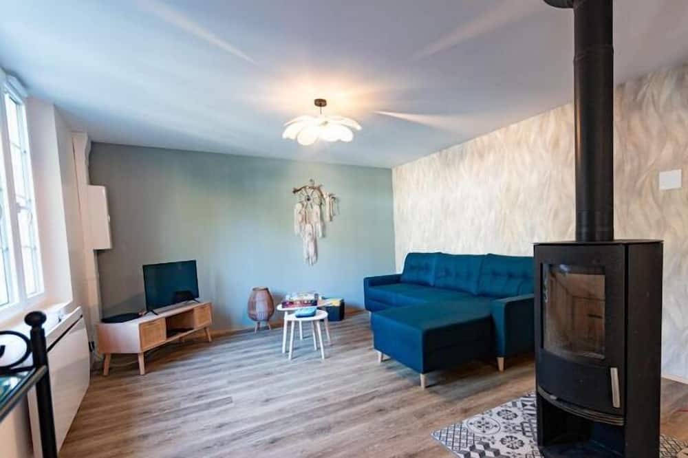 Photo of Livingroom in Arzillieres-Neuville