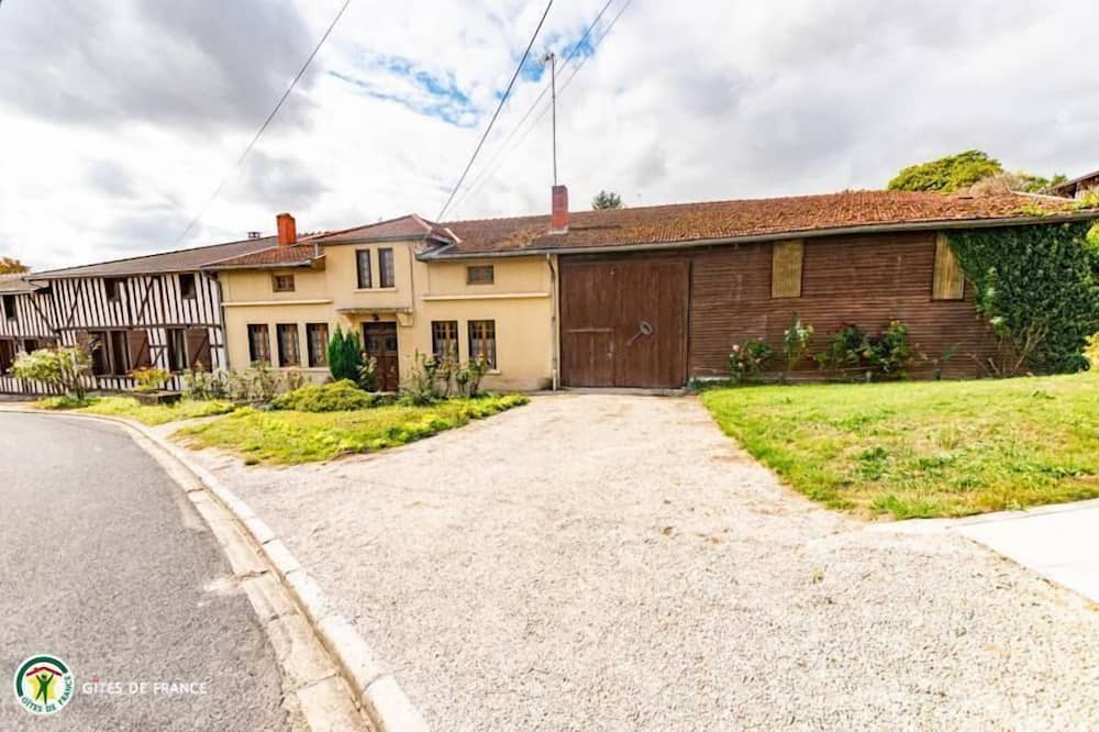Photo of Outdoor in Arzillieres-Neuville