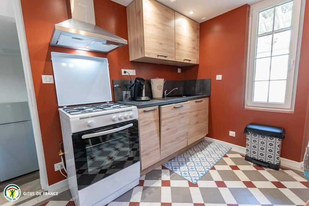 Photo of Kitchen in Arzillieres-Neuville