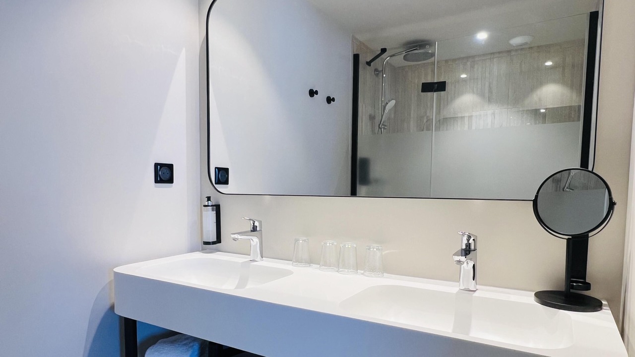 Photo of Bathroom in Saint-Brieuc