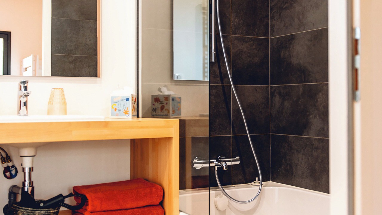 Photo of Bathroom in Grand Champ - Jean Perrin