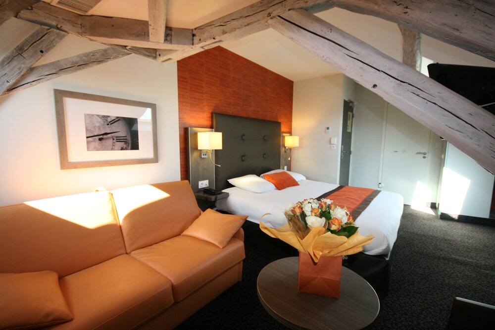 Photo of Bedroom in Troyes