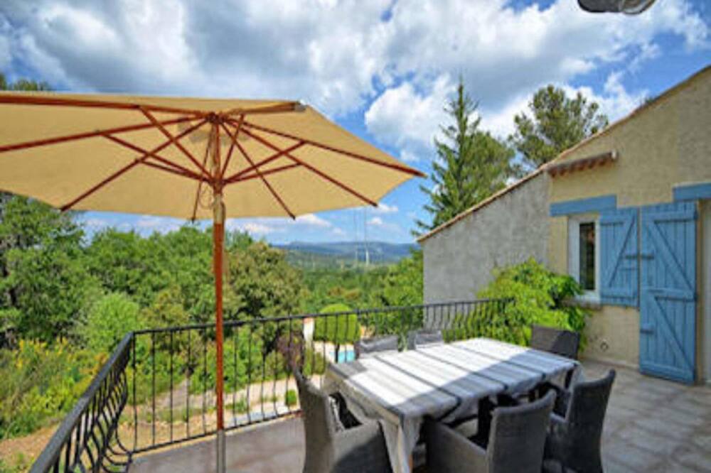 Photo of Patio Balcony in Nans-les-Pins