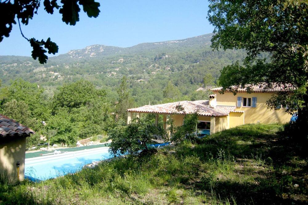 Photo of Outdoor in Bargemon