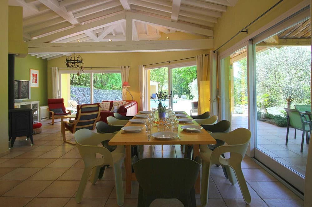 Photo of Livingroom in Bargemon