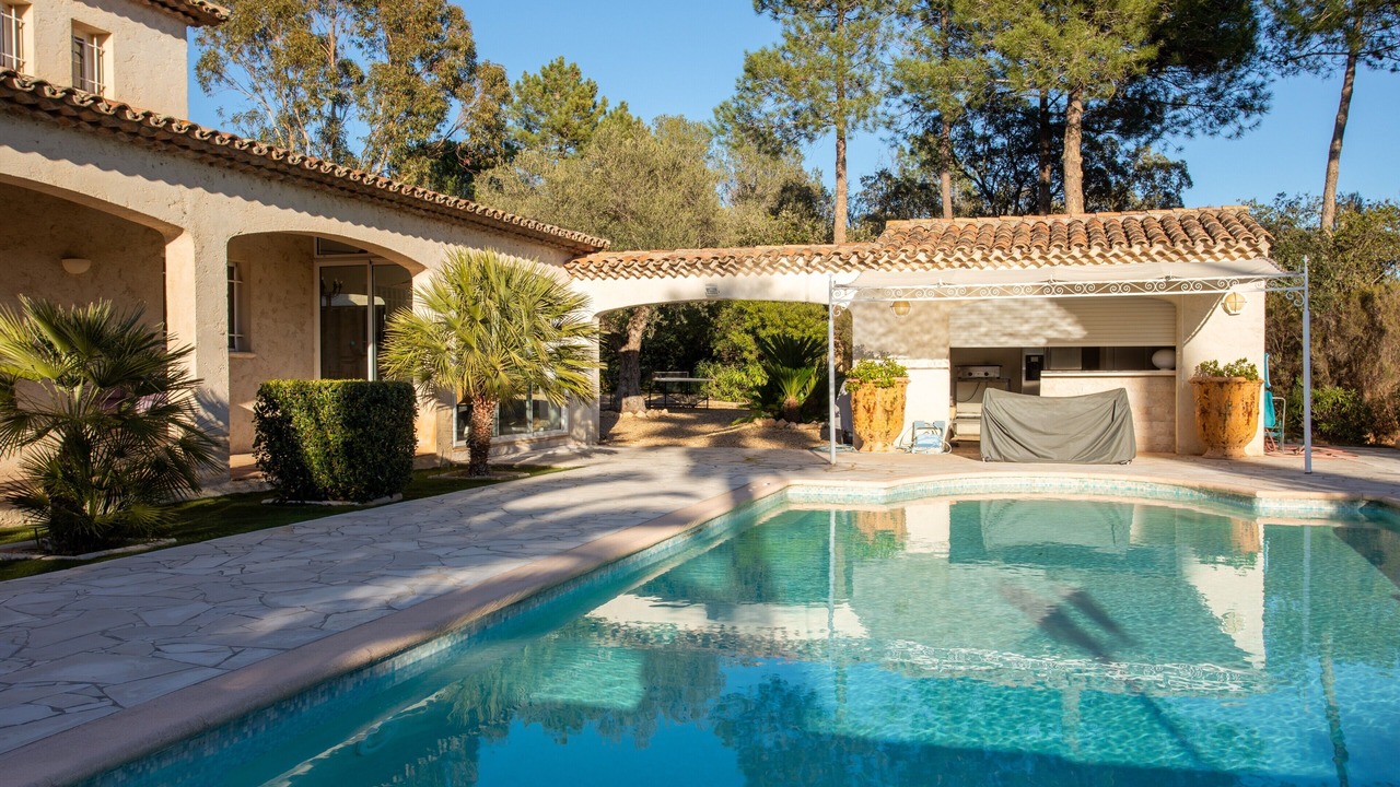 Photo of Outdoor in La Bouverie