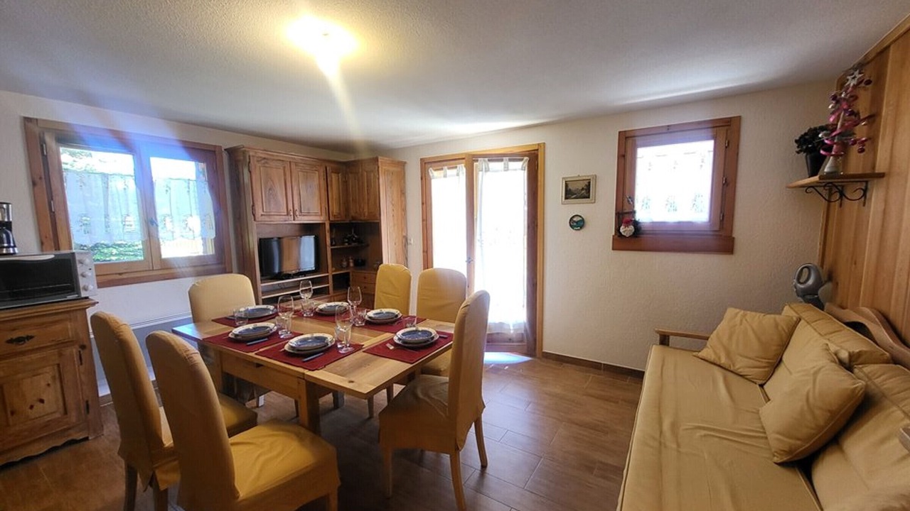 Photo of Livingroom in Montgenevre