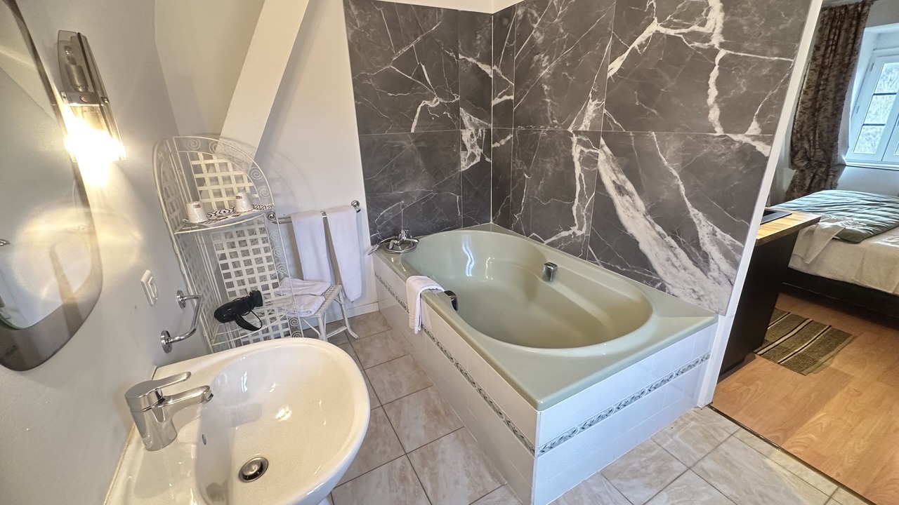 Photo of Bathroom in Les Eyzies