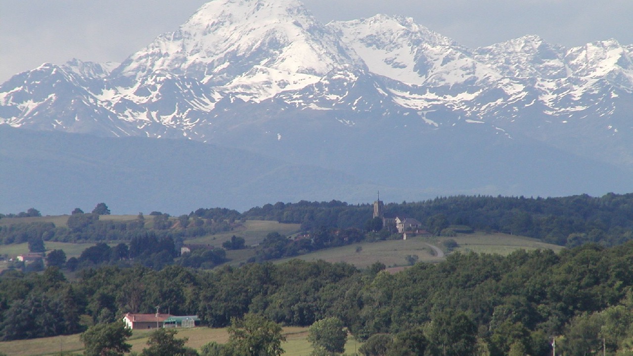 Photo of Others in Libaros