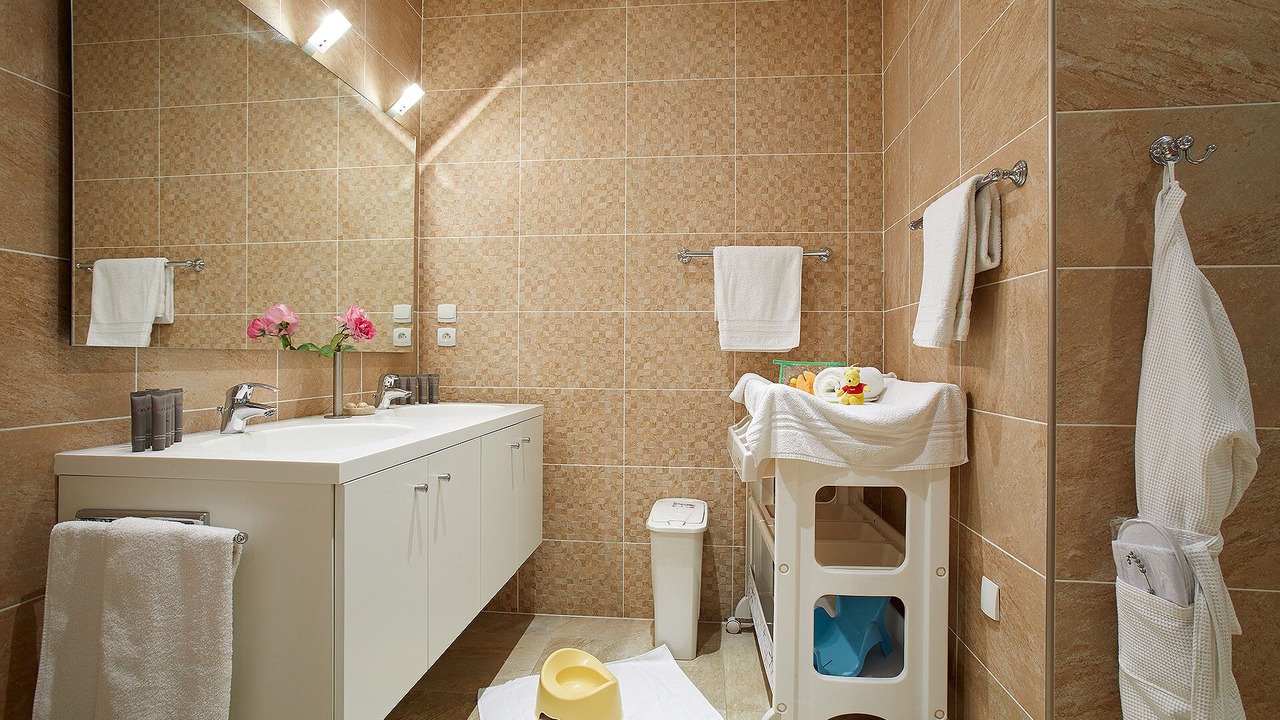 Photo of Bathroom in Uzes
