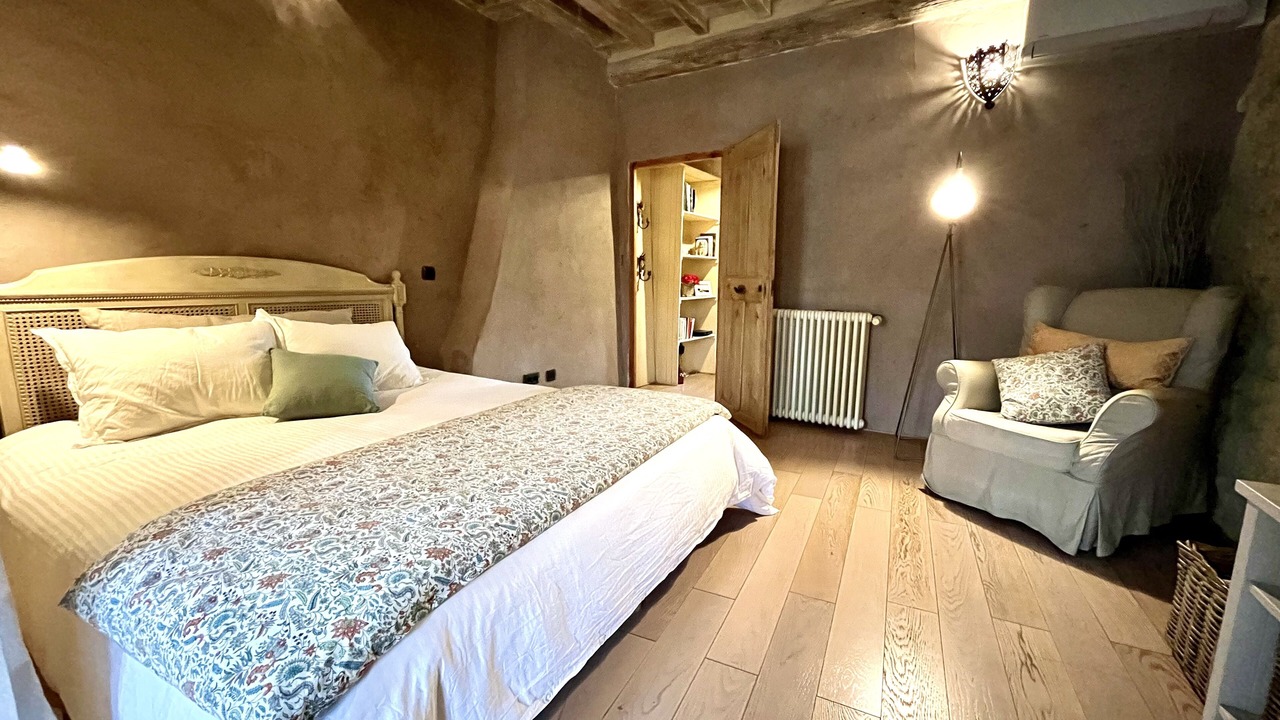 Photo of Bedroom in Uzes