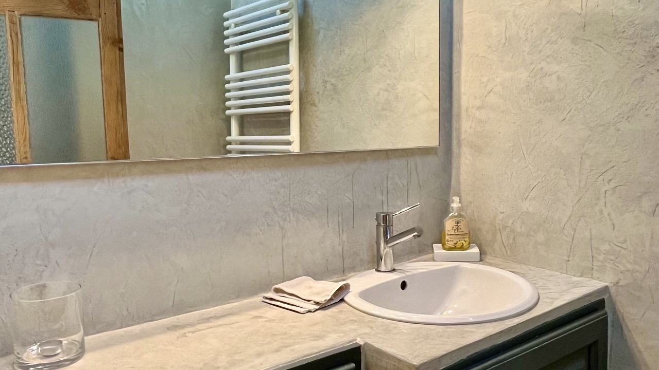 Photo of Bathroom in Uzes