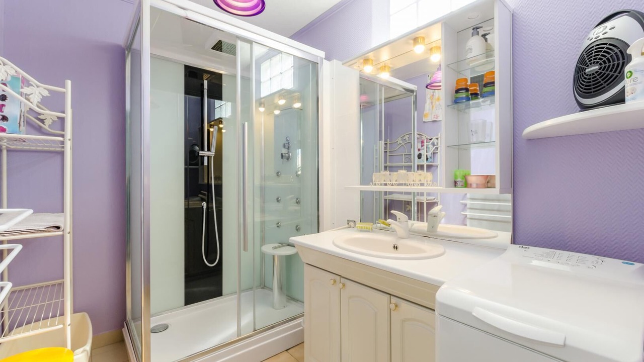Photo of Bathroom in Brevonnes