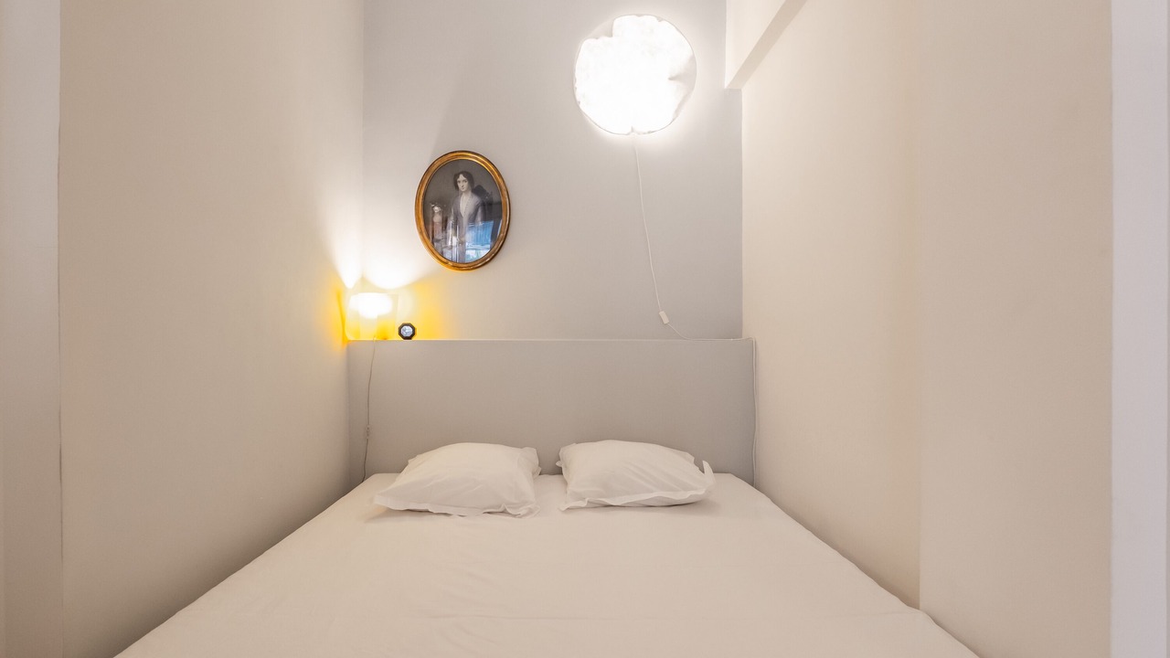 Photo of Bedroom in Notre-Dame-des-Champs