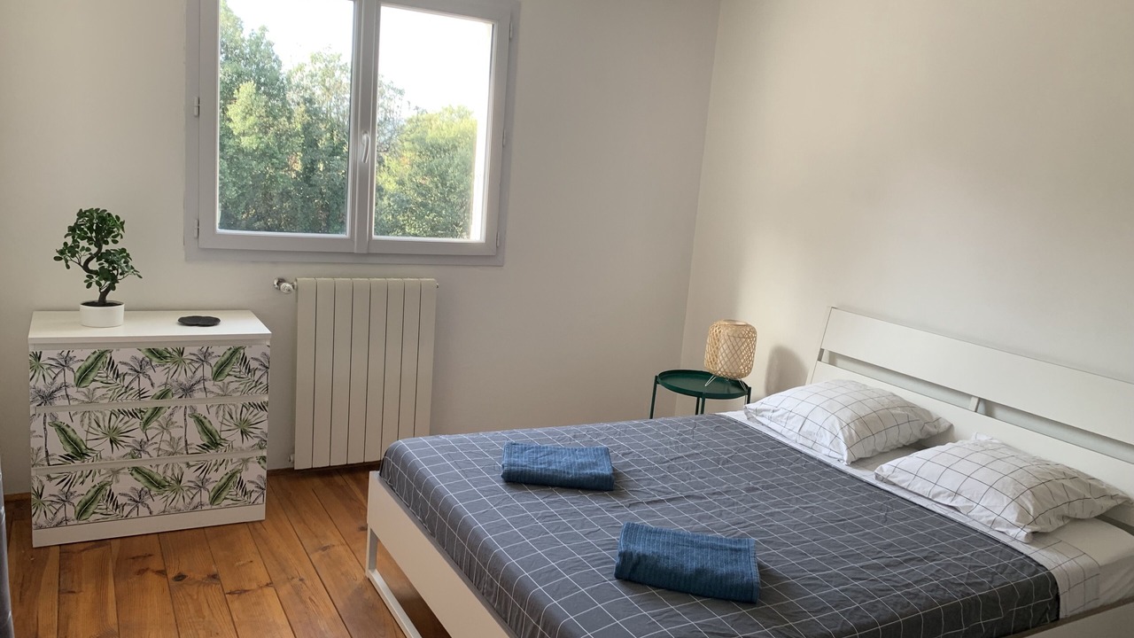 Photo of Bedroom in Besse-sur-Issole