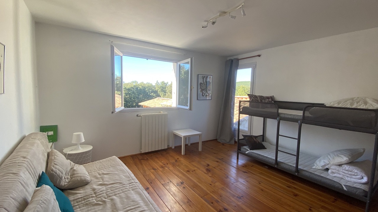 Photo of Bedroom in Besse-sur-Issole
