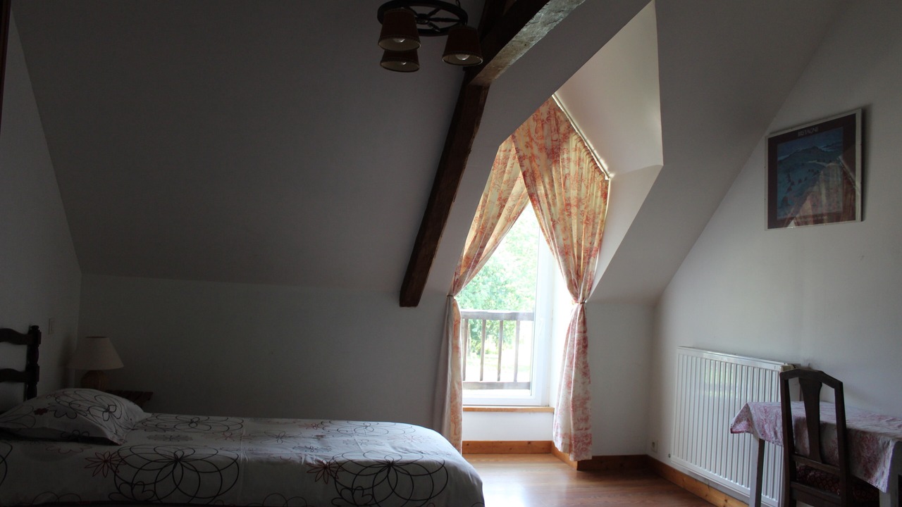 Photo of Bedroom in Lamballe
