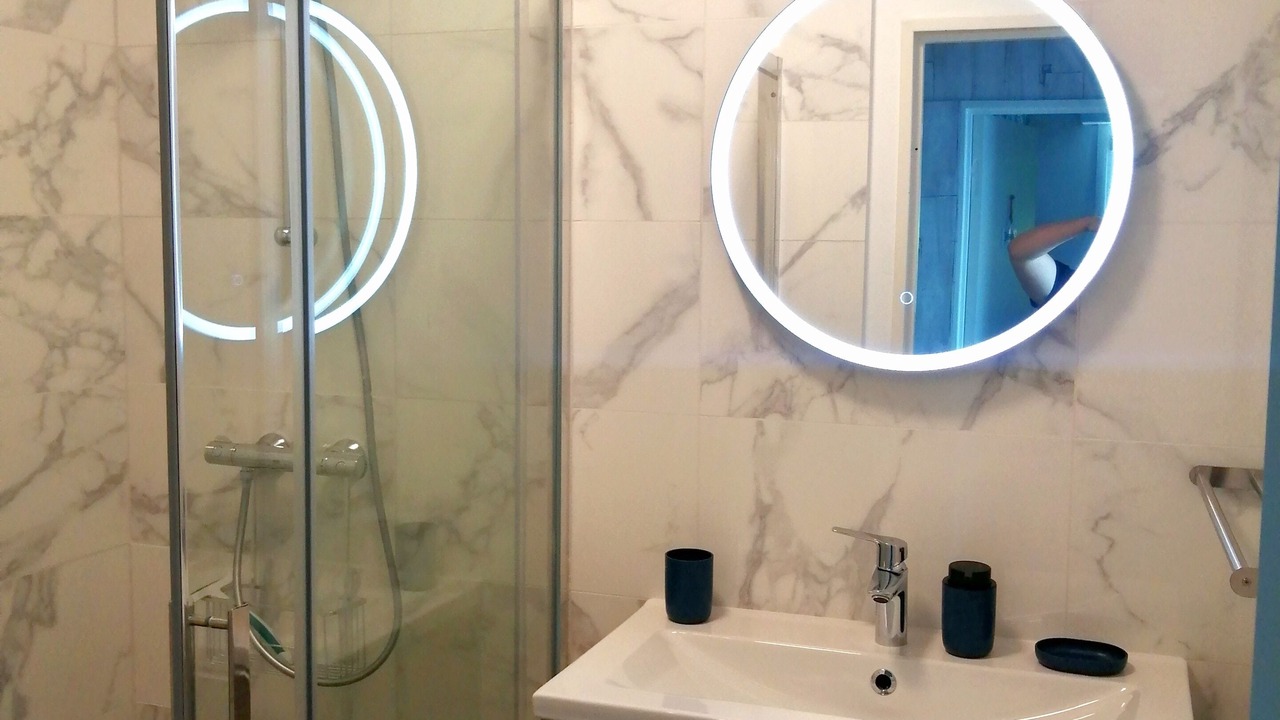 Photo of Bathroom in Locquirec