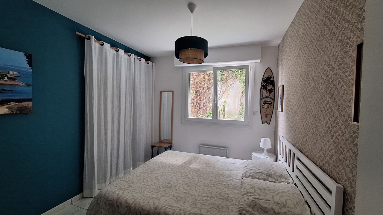 Photo of Bedroom in Locquirec