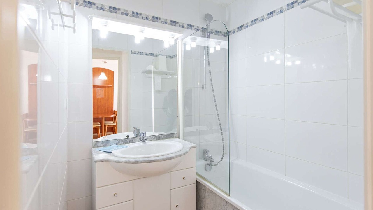 Photo of Bathroom in La Mongie