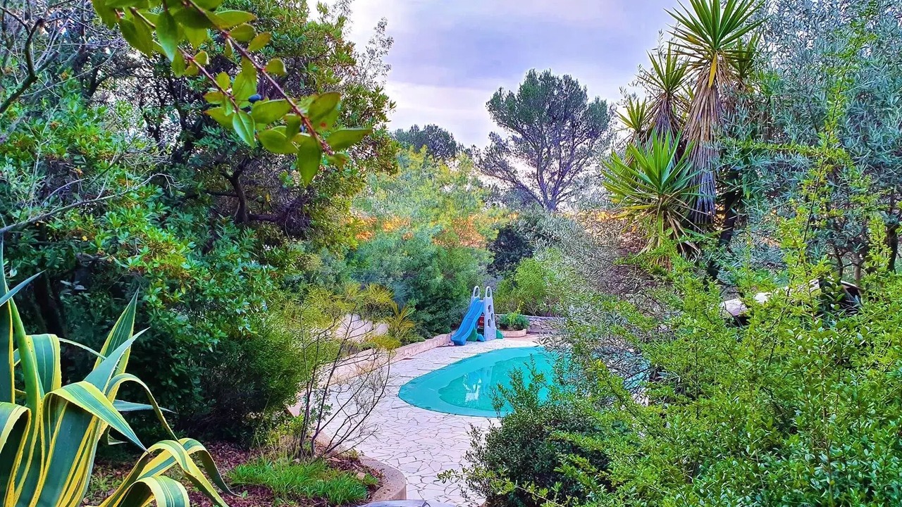 Photo of Outdoor in La Bouverie