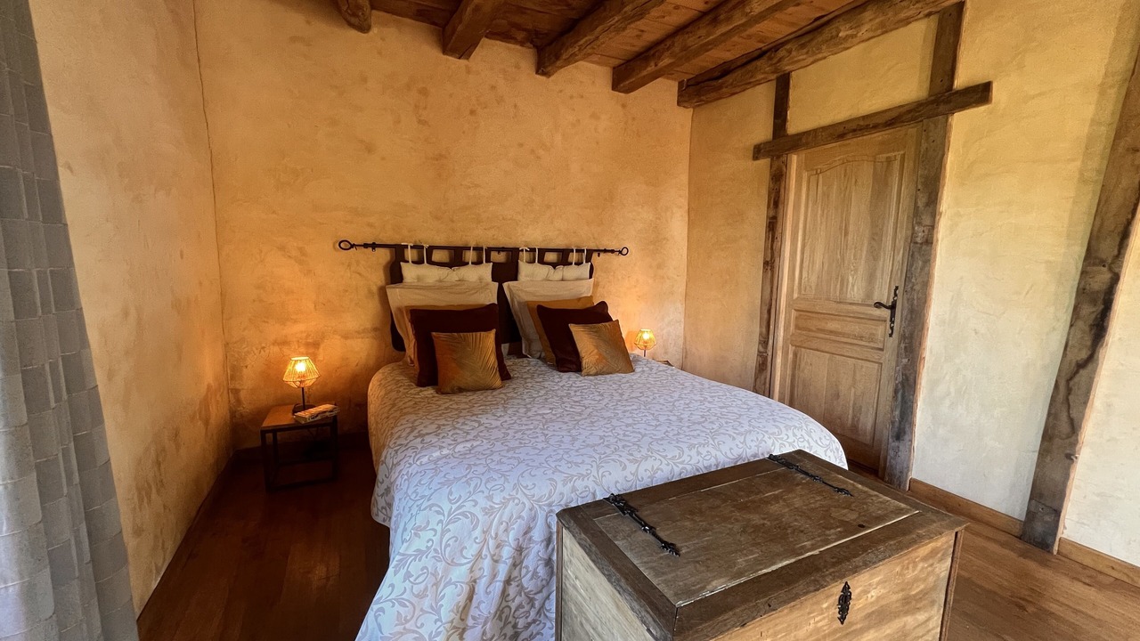 Photo of Bedroom in Rouffignac-Saint-Cernin-de-Reilhac