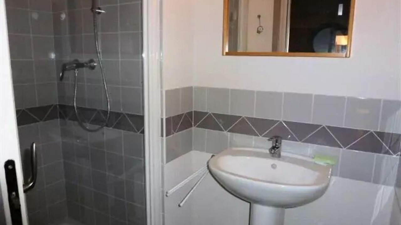 Photo of Bathroom in Sers