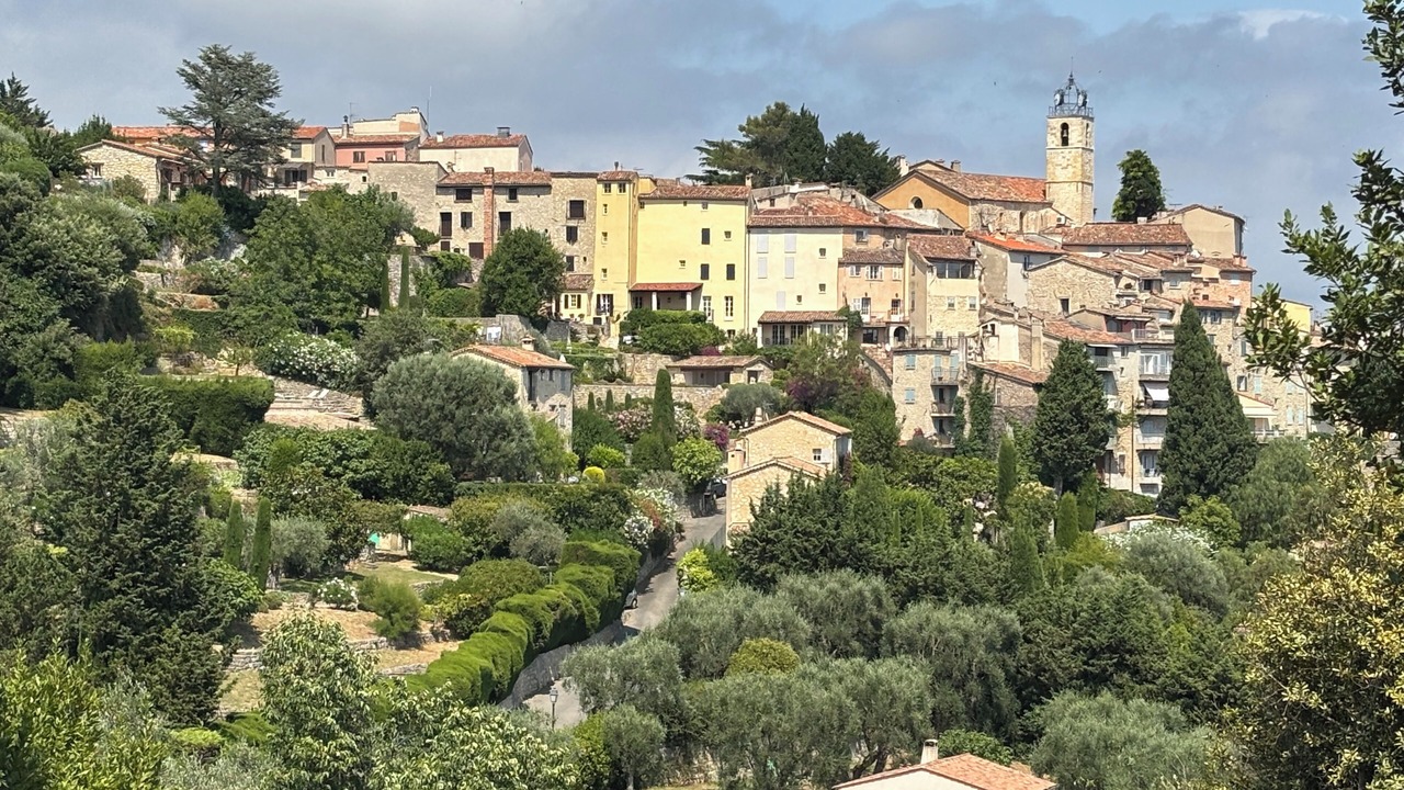 Photo of Others in Chateauneuf-Grasse