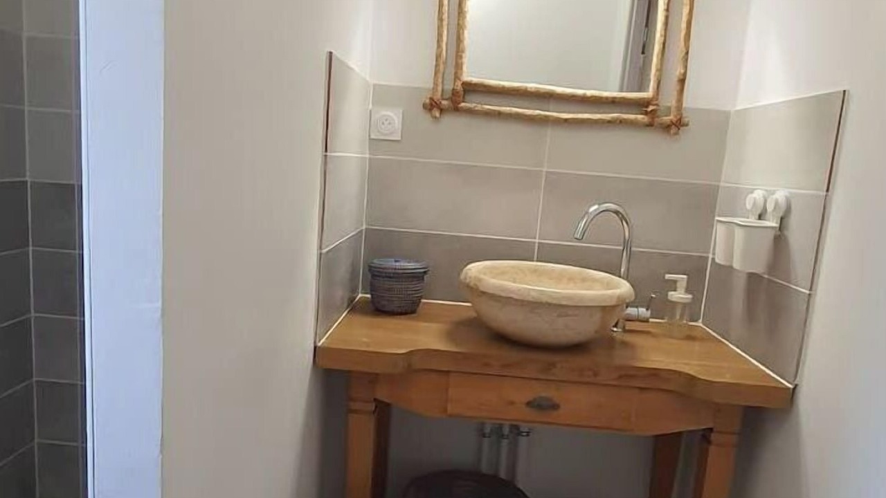 Photo of Bathroom in Vaudeurs