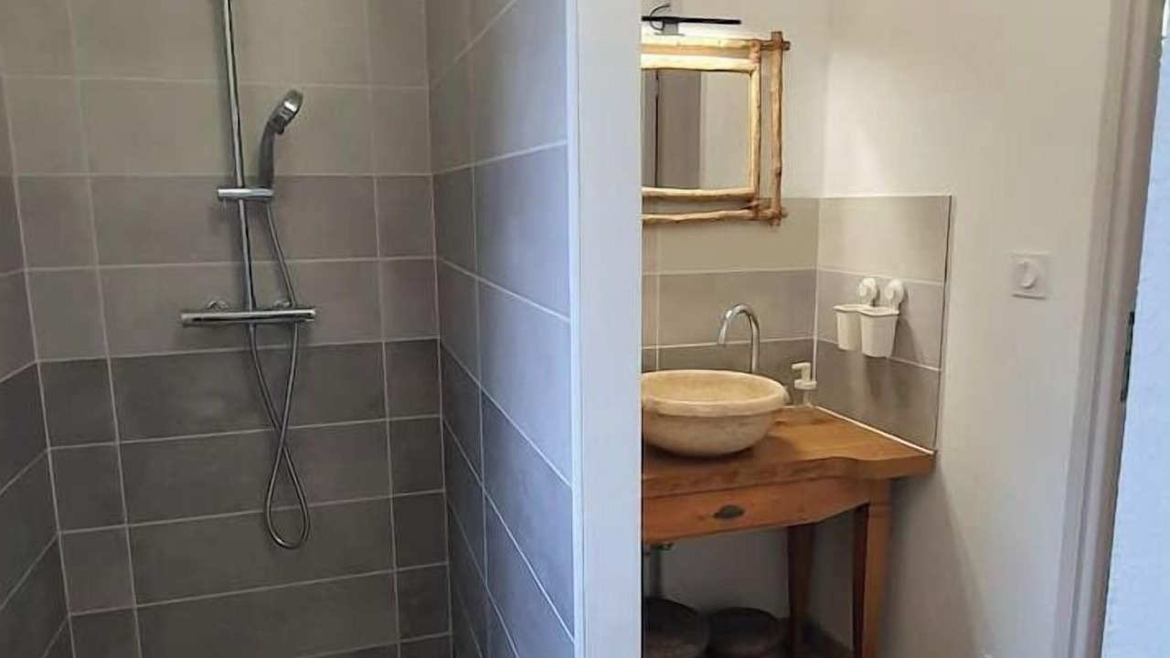 Photo of Bathroom in Vaudeurs