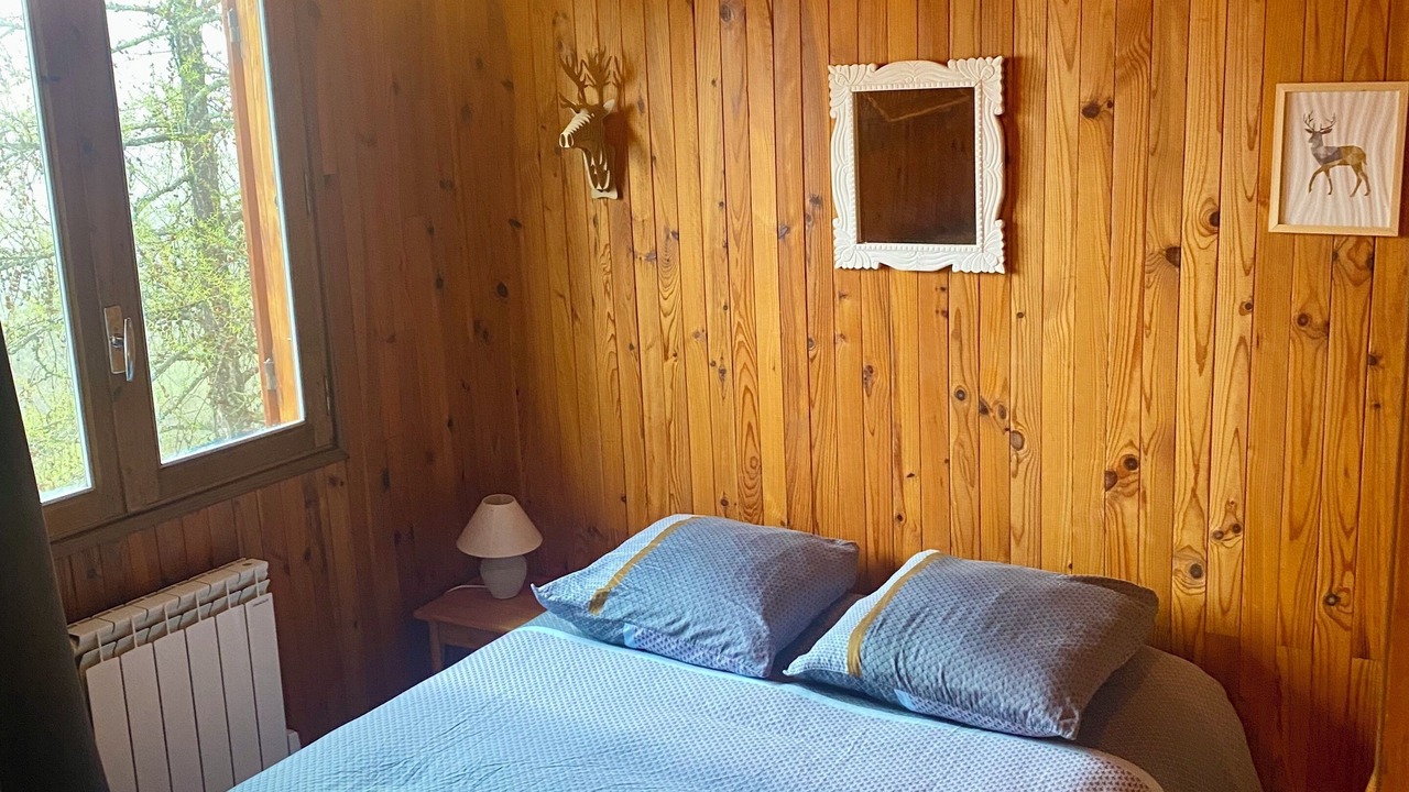 Photo of Bedroom in Enchastrayes