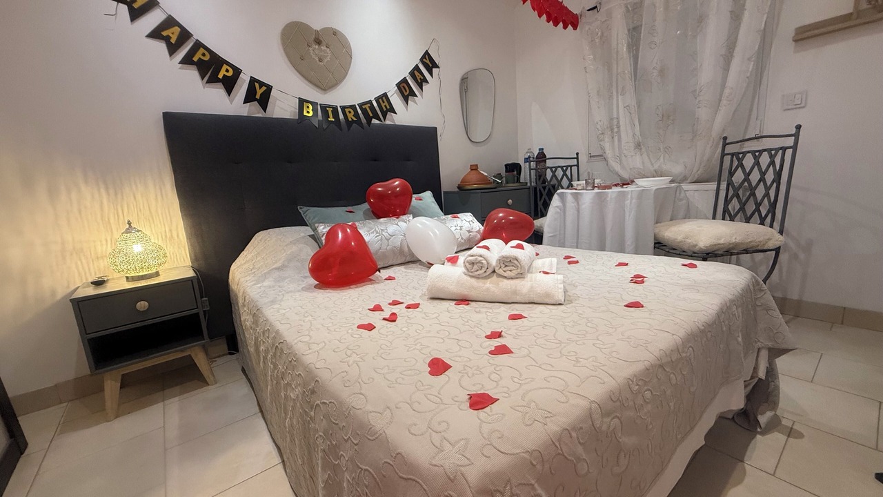 Photo of Bedroom in Malay-le-Petit