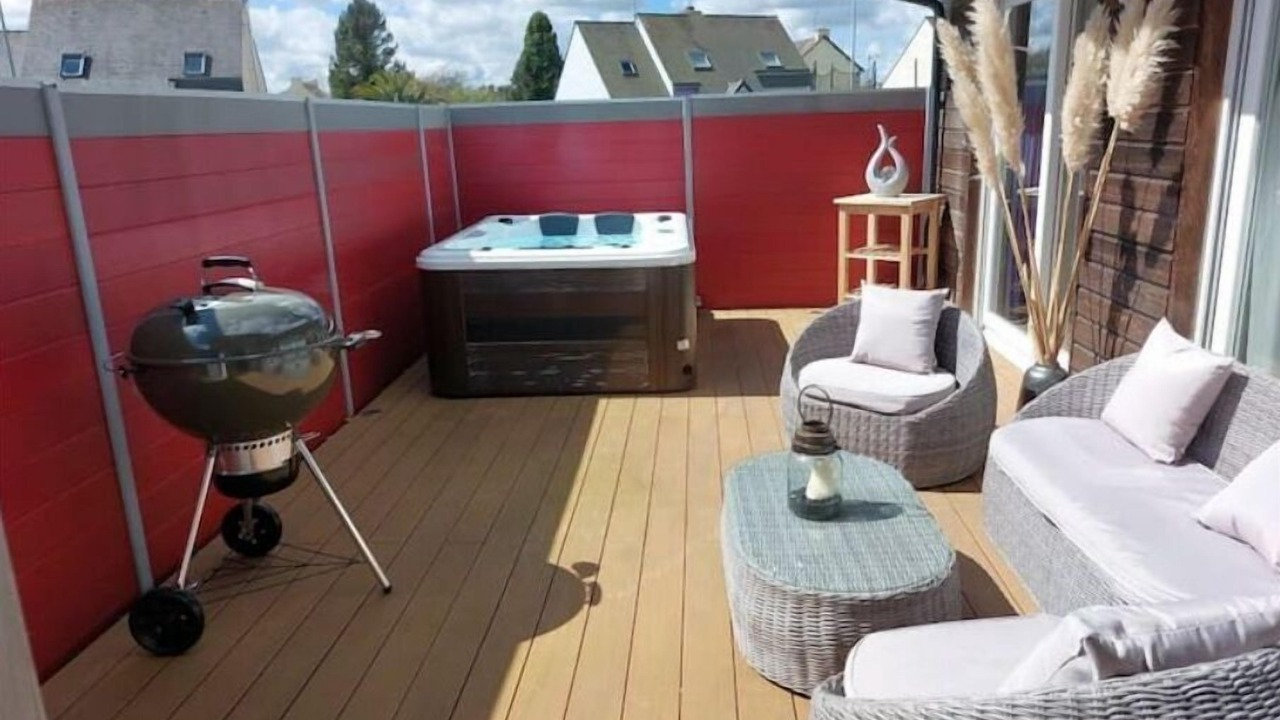 Photo of Patio Balcony in Plouec-du-Trieux