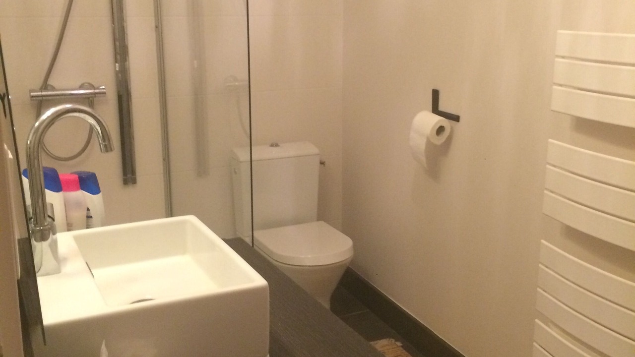 Photo of Bathroom in Saint-Florentin