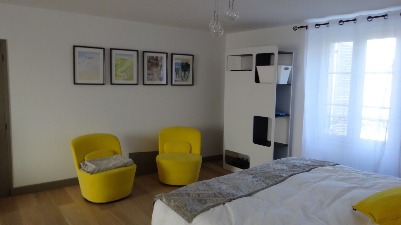 Photo of Bedroom in Saint-Florentin