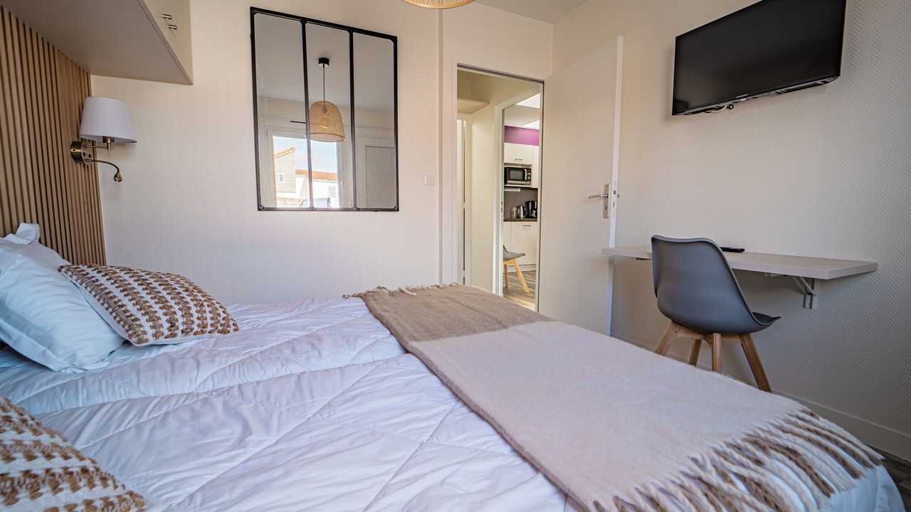 Photo of Bedroom in La Rogere